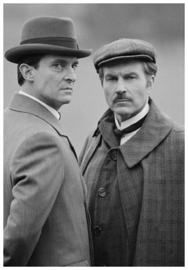 Sherlock Holmes et son ami, le docteur Watson